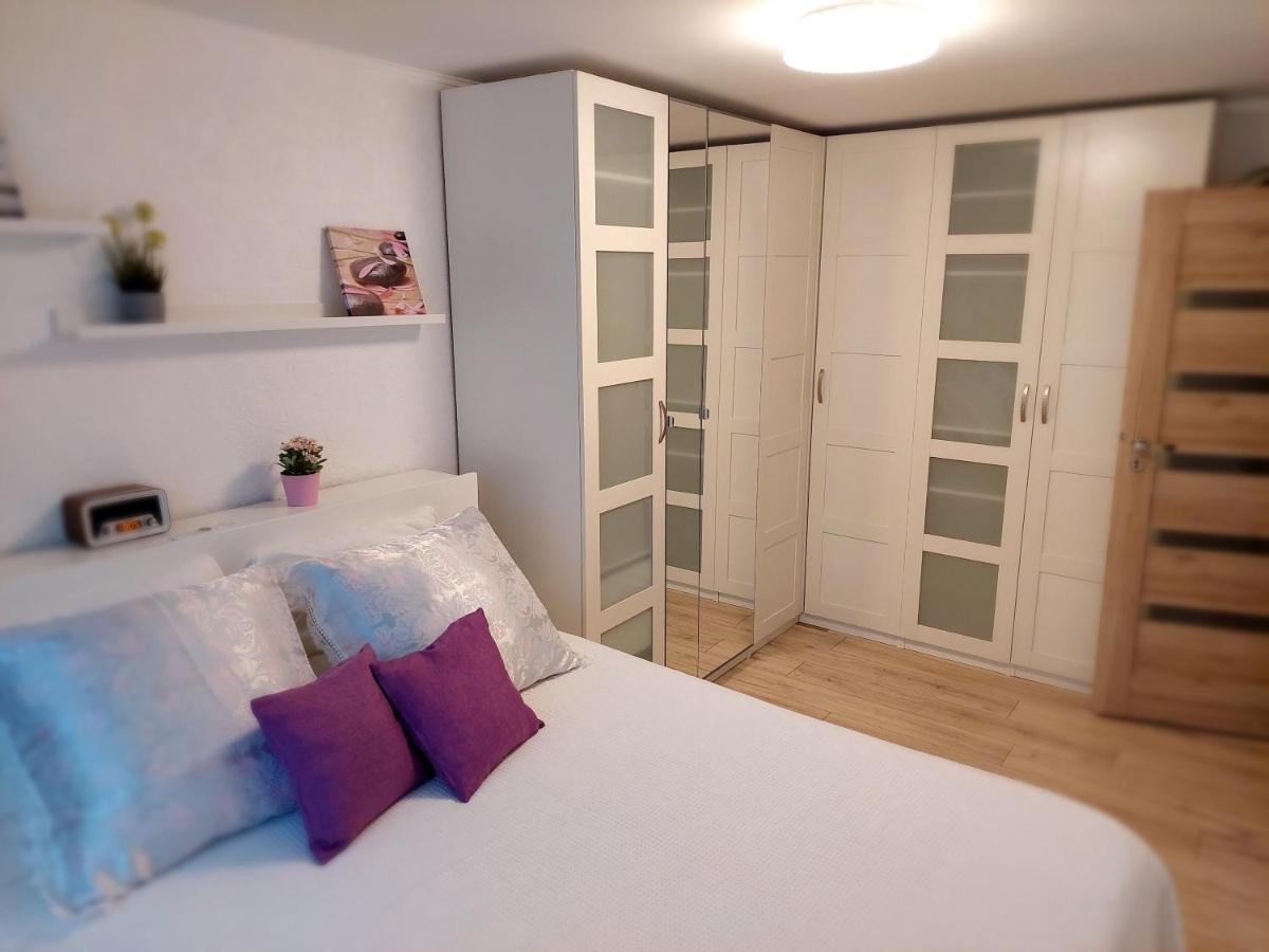 Marijampoles Jaukus Apartamentai Εξωτερικό φωτογραφία
